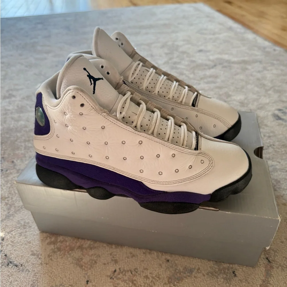Air Jordan 13 Retro “Court Purple” – Size 8.5 – Excellent Condition – OG Box